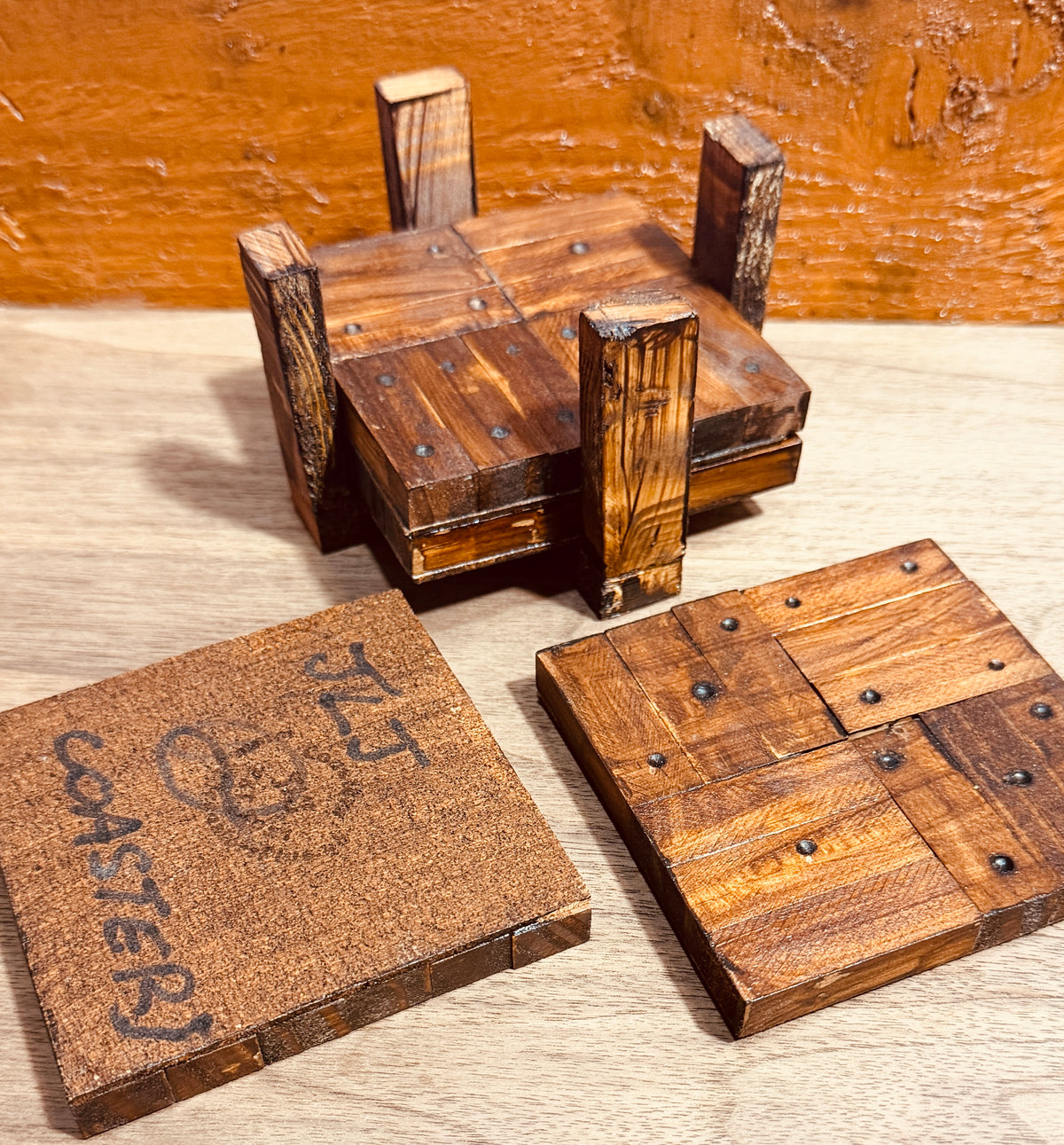 🁫 Handmade Domino Spot Coasters Set with Holder