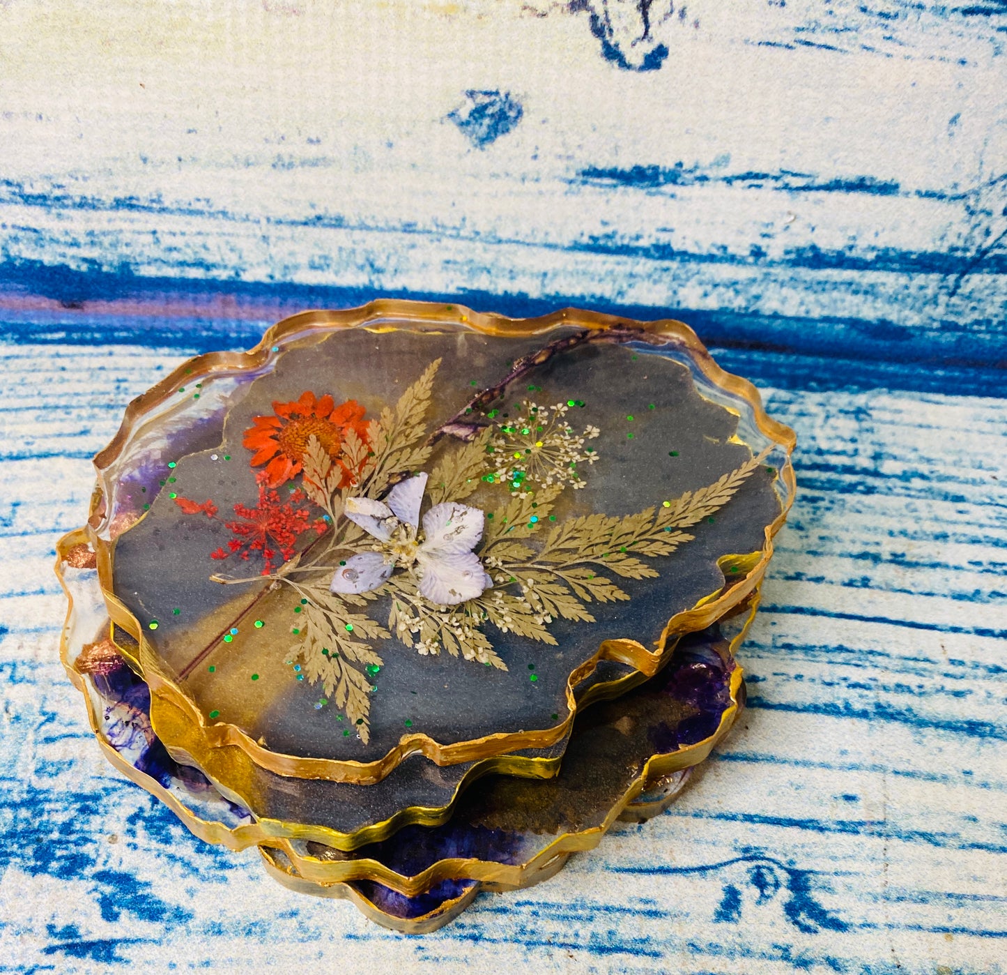 epoxy resin wildflowers x 4 coasters
