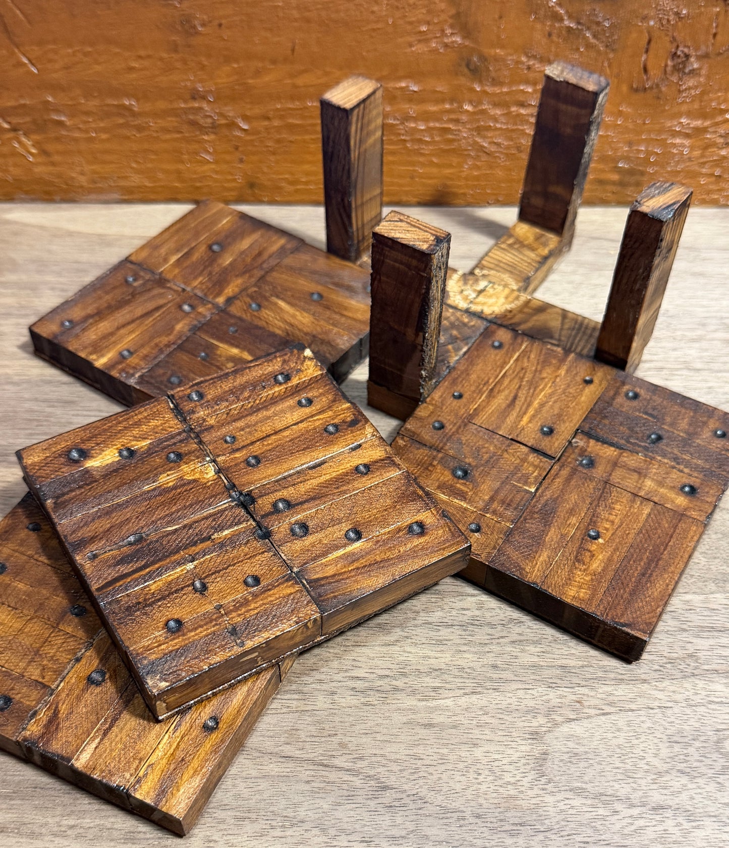 🁫 Handmade Domino Spot Coasters Set with Holder